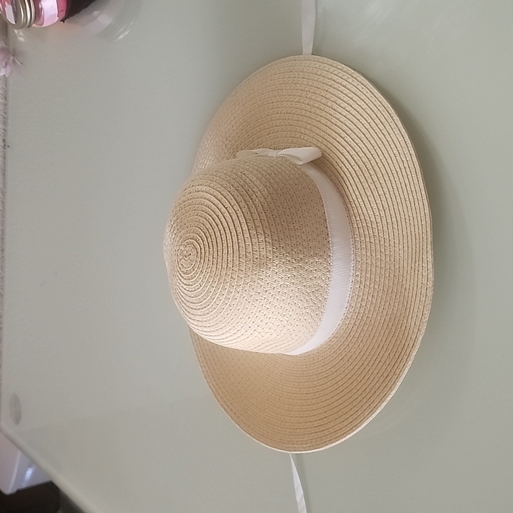 Petit Bateau baby girl hat, new without tags
